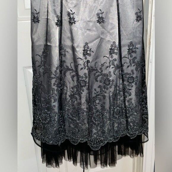 Kathy Robert’s black and silver tulle formal dress 16w porm wedding sleeveless - Picture 4 of 12